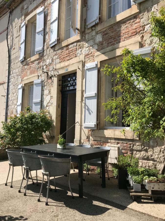 L'Autre Maison Bed & Breakfast Penne-d'Agenais ภายนอก รูปภาพ